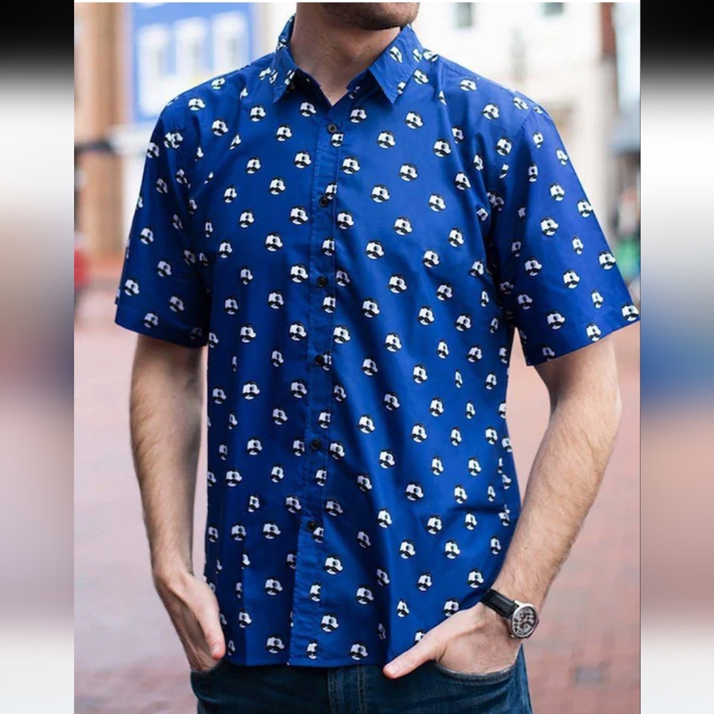 NWT Route One Apparel Men's Blue Patterned Short Sleeve Shirt Large